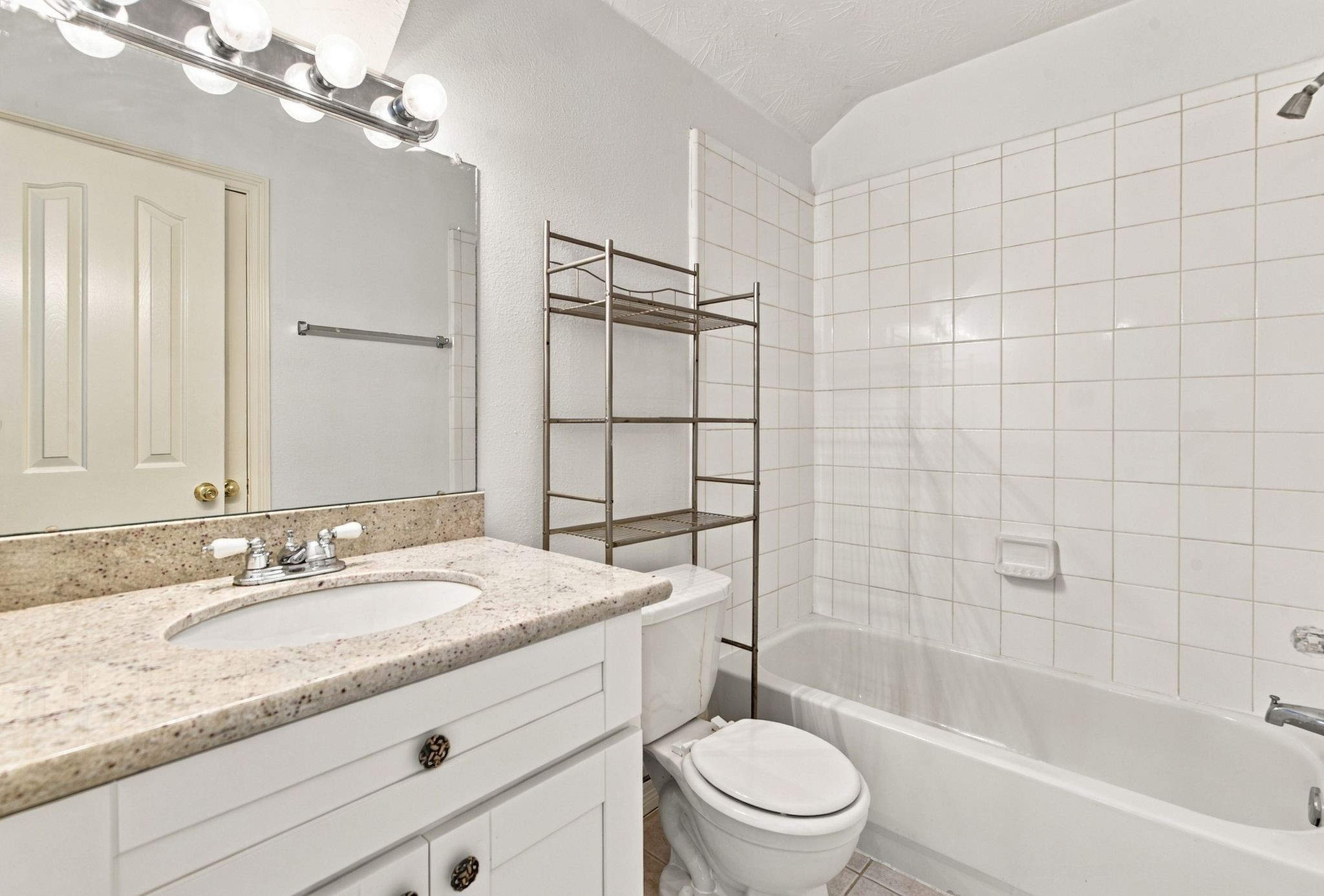 24007 Floragate Drive Spring, TX 77373 - Photo 38 of 45 Gallery Image 38