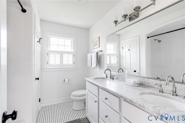 $975,000 | 10451 Cherokee Road, Richmond, VA 23235