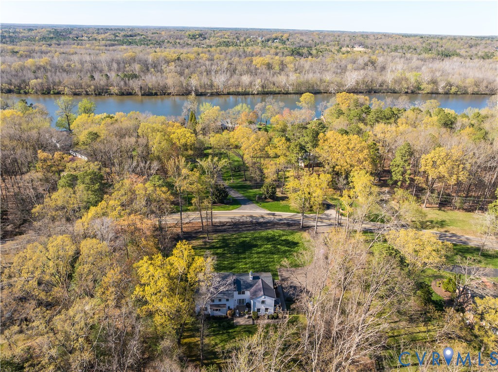 10451 Cherokee Road Richmond, VA 23235 - Photo 34 of 36 Steps from the James River