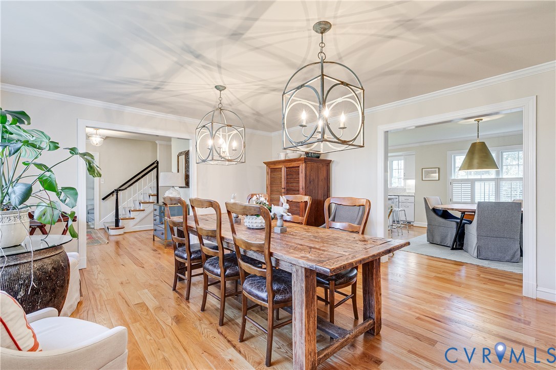 10451 Cherokee Road Richmond, VA 23235 - Photo 5 of 36 Oversized dining room