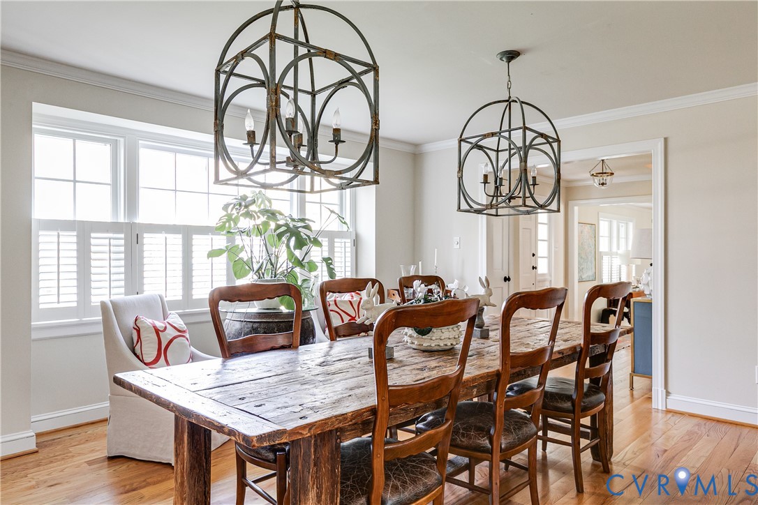 10451 Cherokee Road Richmond, VA 23235 - Photo 6 of 36 Large picture window