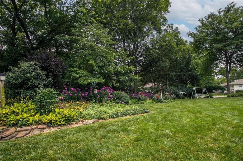 421 Southwest Stratford Road Lee's Summit, MO 64081 - Photo 26 of 27