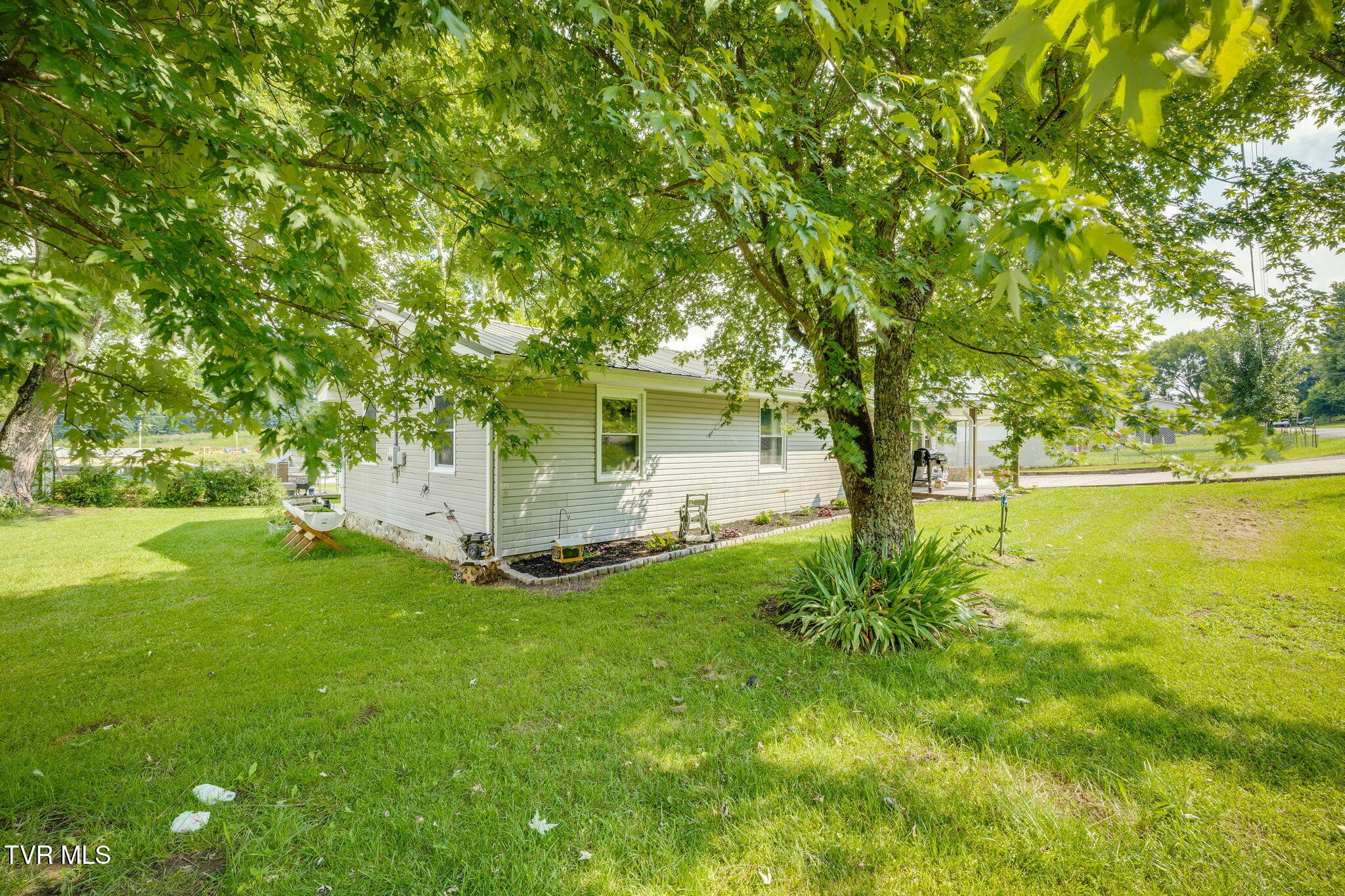 360 Ealey Road Greeneville, TN 37743 - Photo 29 of 36 004