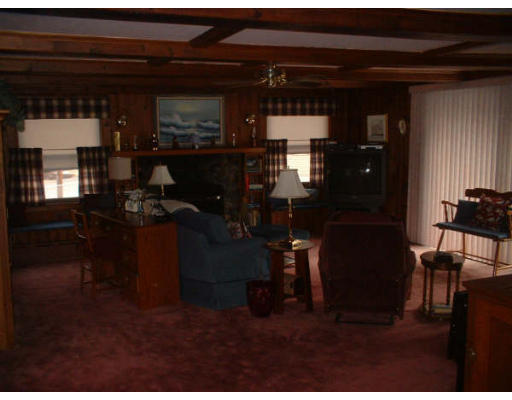 34 Upland Road Stoneham, MA 02180 - Photo 8 of 14 Gallery Image 8