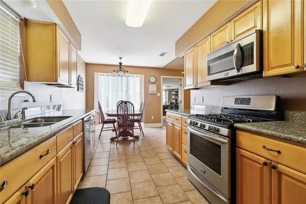$229,500 | 2721 St Marie Drive, Meraux, LA 70075