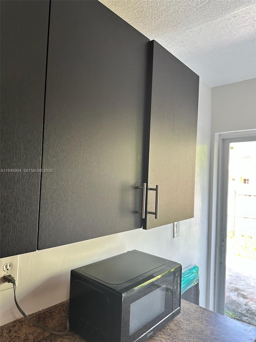 13993 Southwest 280th Terrace Homestead, FL 33033 - Photo 18 of 22 a bathroom with a bathtub and a sink