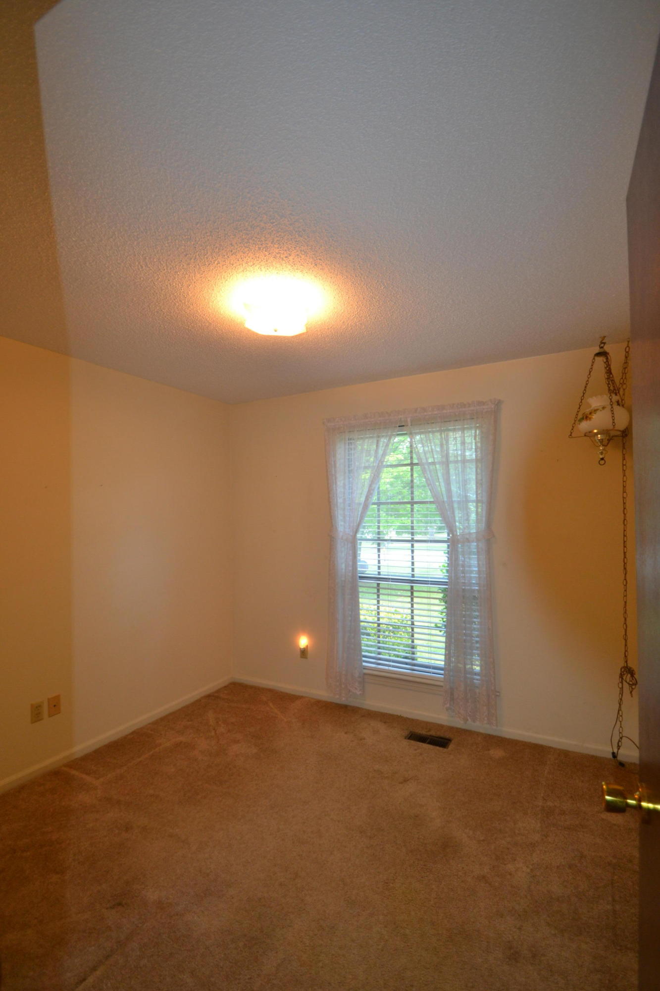 7784 Standifer Gap Road Chattanooga, TN 37421 - Photo 23 of 35 DSC_0038