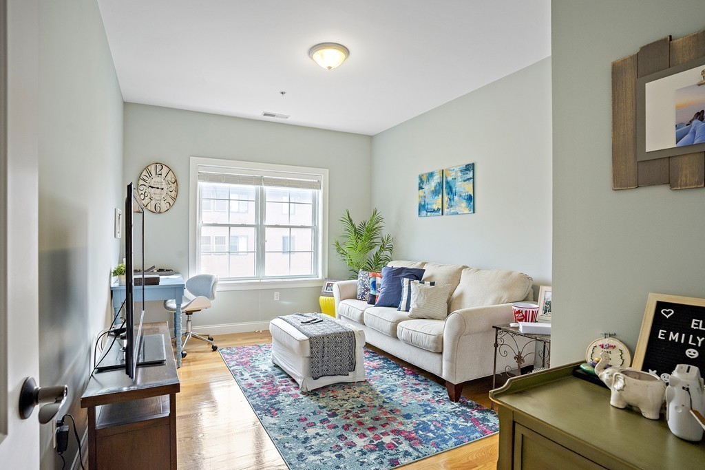 160 School Street, Unit 31 Waltham, MA 02451 - Photo 7 of 14