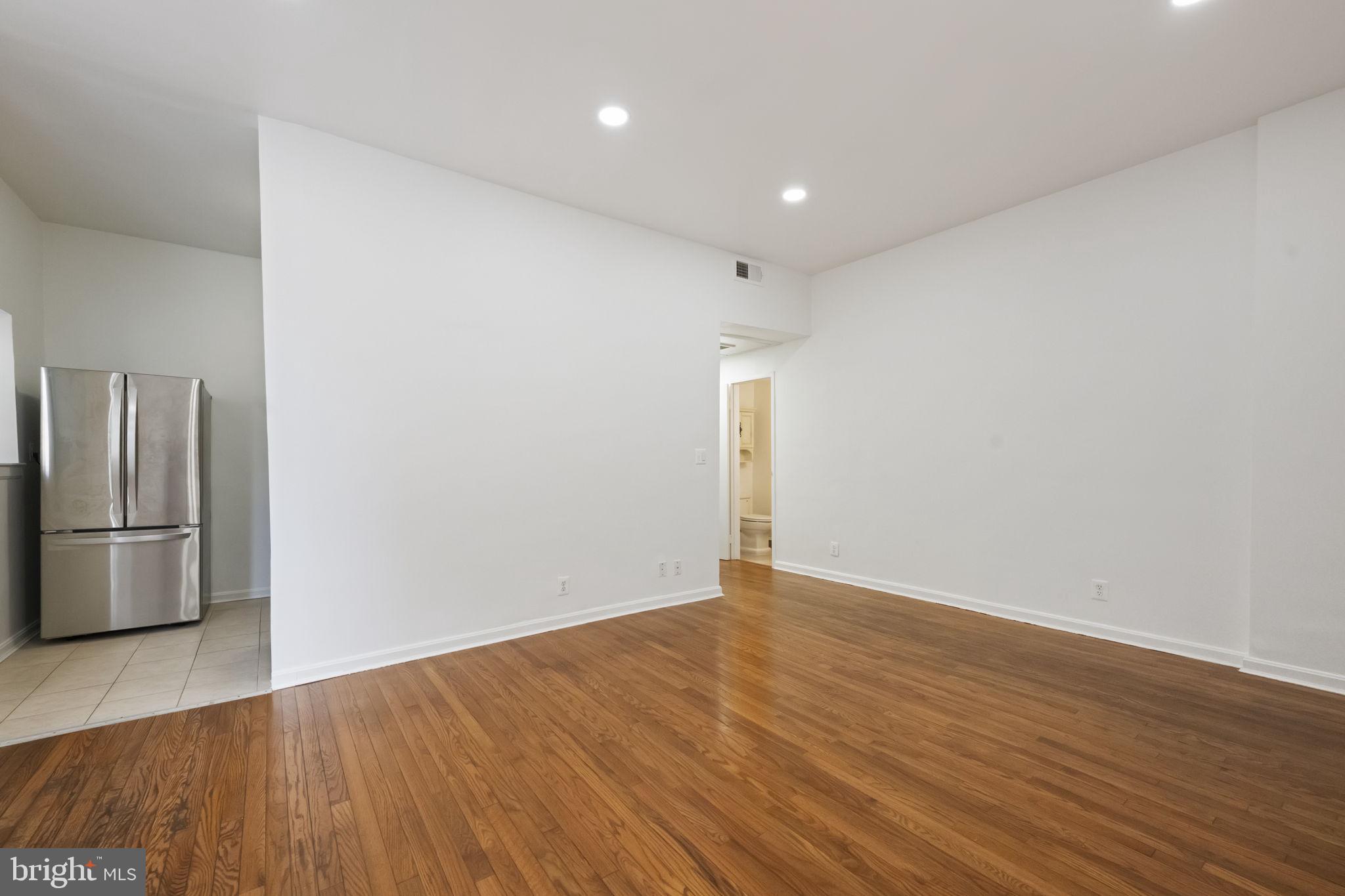 1669 Columbia Road Northwest, Unit 2 Washington, DC 20009 - Photo 8 of 19 Hardwood flooring