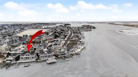 $6,900,000 | 440 98th Street, Stone Harbor, NJ 08247