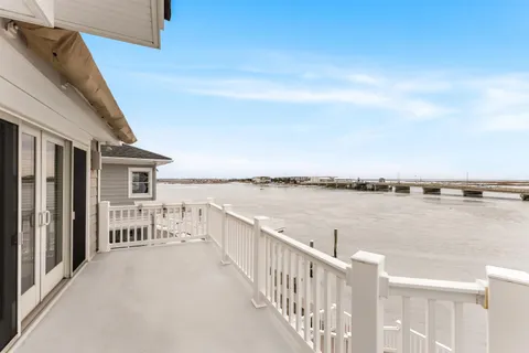$6,900,000 | 440 98th Street, Stone Harbor, NJ 08247