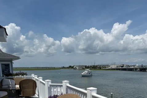 $6,900,000 | 440 98th Street, Stone Harbor, NJ 08247