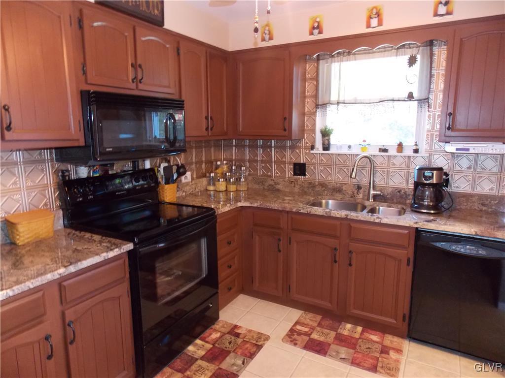 3446 Nazareth Road Easton, PA 18045 - Photo 12 of 25 Gallery Image 12