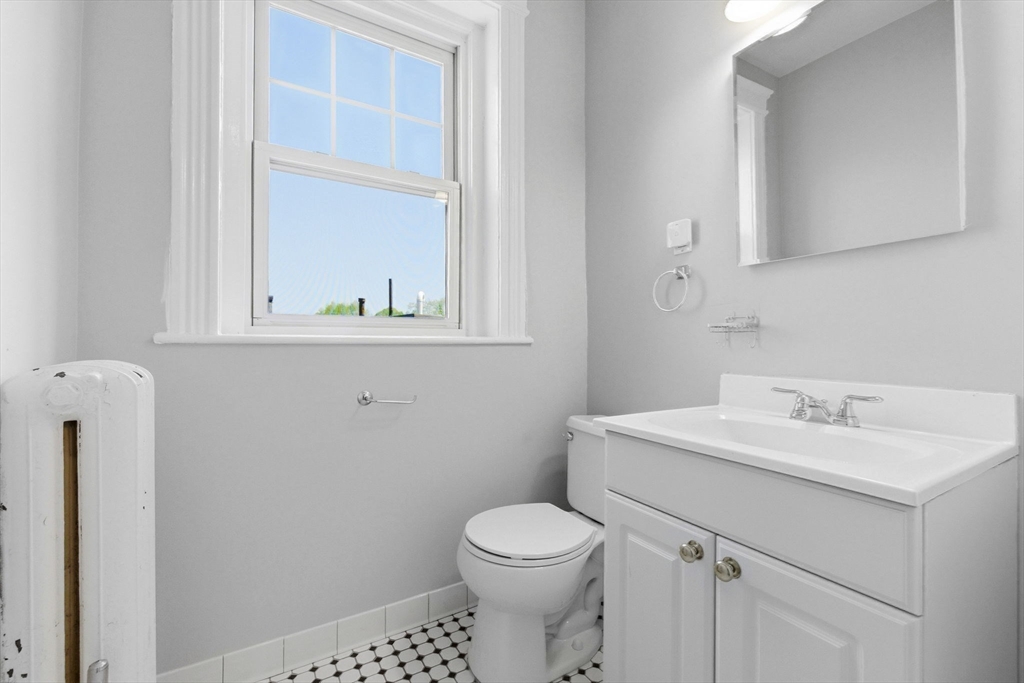77 Parkman Street, Unit 4 Brookline, MA 02446 - Photo 13 of 20