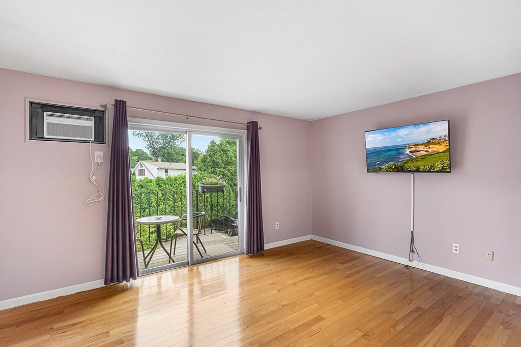 6 Apricot Street, Unit 10 Worcester, MA 01603 - Photo 13 of 33