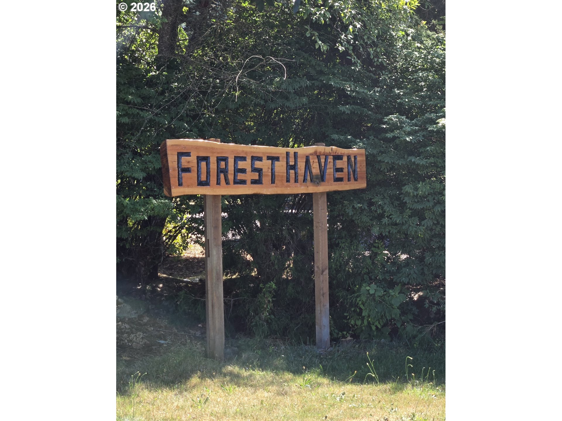 15634 South Fawn View Way Molalla, OR 97038 - Photo 6 of 7 a view of a house with a yard