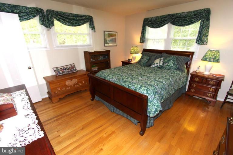 5421 Moultrie Road Springfield, VA 22151 - Photo 22 of 30 Master Bedroom
