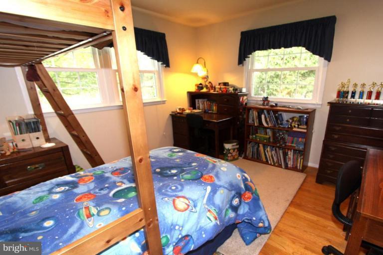 5421 Moultrie Road Springfield, VA 22151 - Photo 23 of 30 Bedroom #2