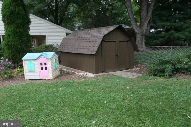 5421 Moultrie Road Springfield, VA 22151 - Photo 9 of 30 Shed
