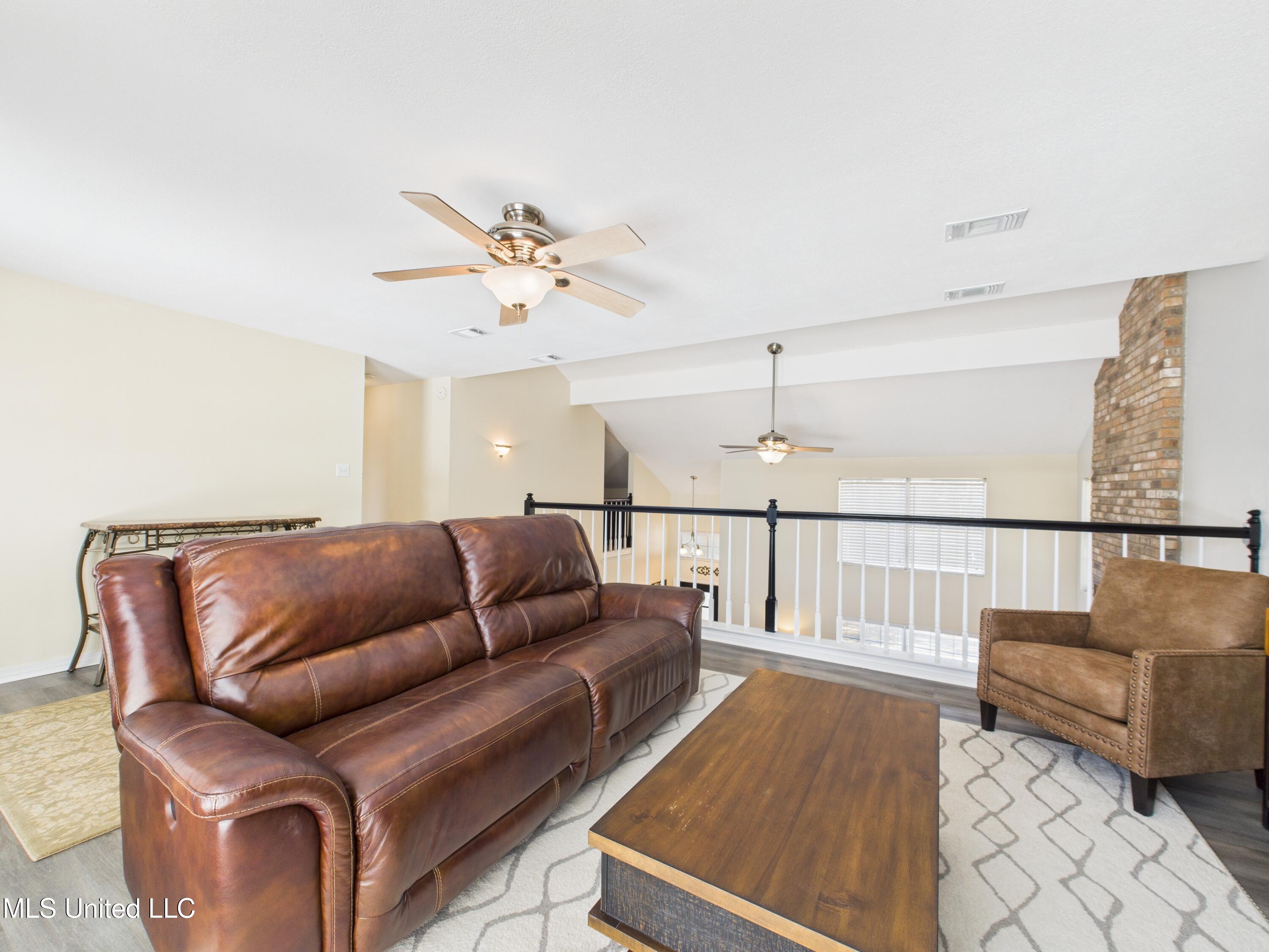 9605 Oak Crest Lane Ocean Springs, MS 39564 - Photo 20 of 39 CAM04449G0-PR0032-STILL025