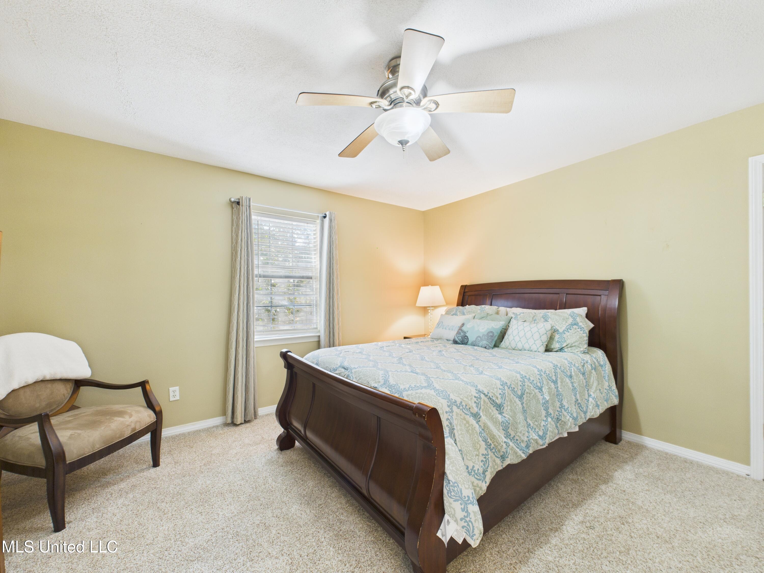 9605 Oak Crest Lane Ocean Springs, MS 39564 - Photo 25 of 39 CAM04449G0-PR0032-STILL030