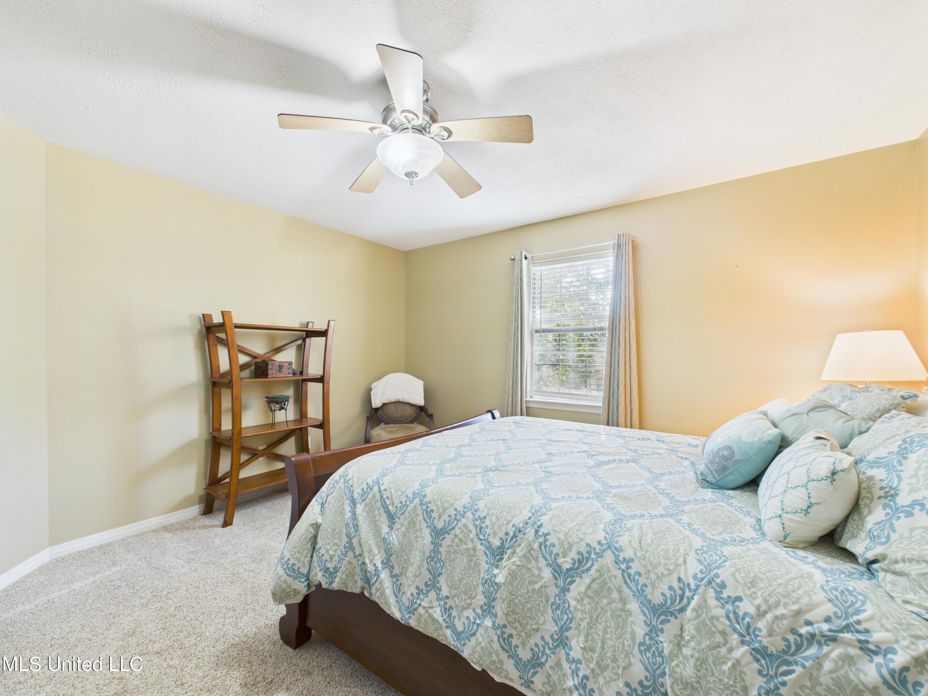 9605 Oak Crest Lane Ocean Springs, MS 39564 - Photo 26 of 39 CAM04449G0-PR0032-STILL031