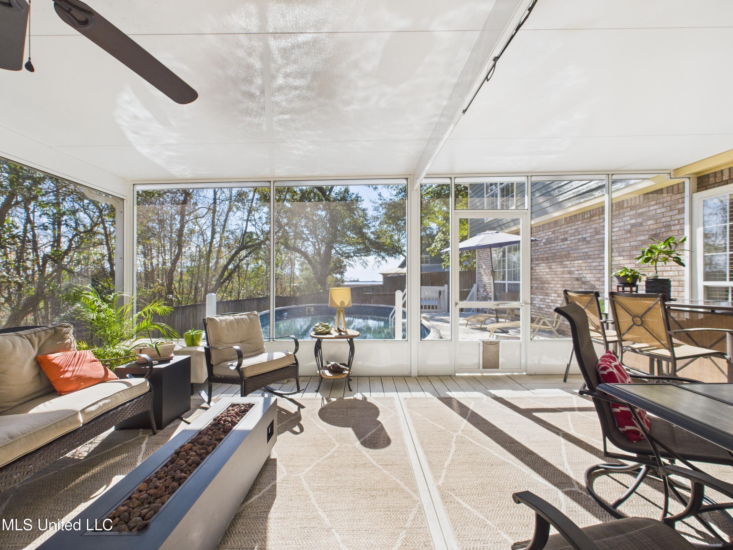 9605 Oak Crest Lane Ocean Springs, MS 39564 - Photo 31 of 39 CAM04449G0-PR0032-STILL038