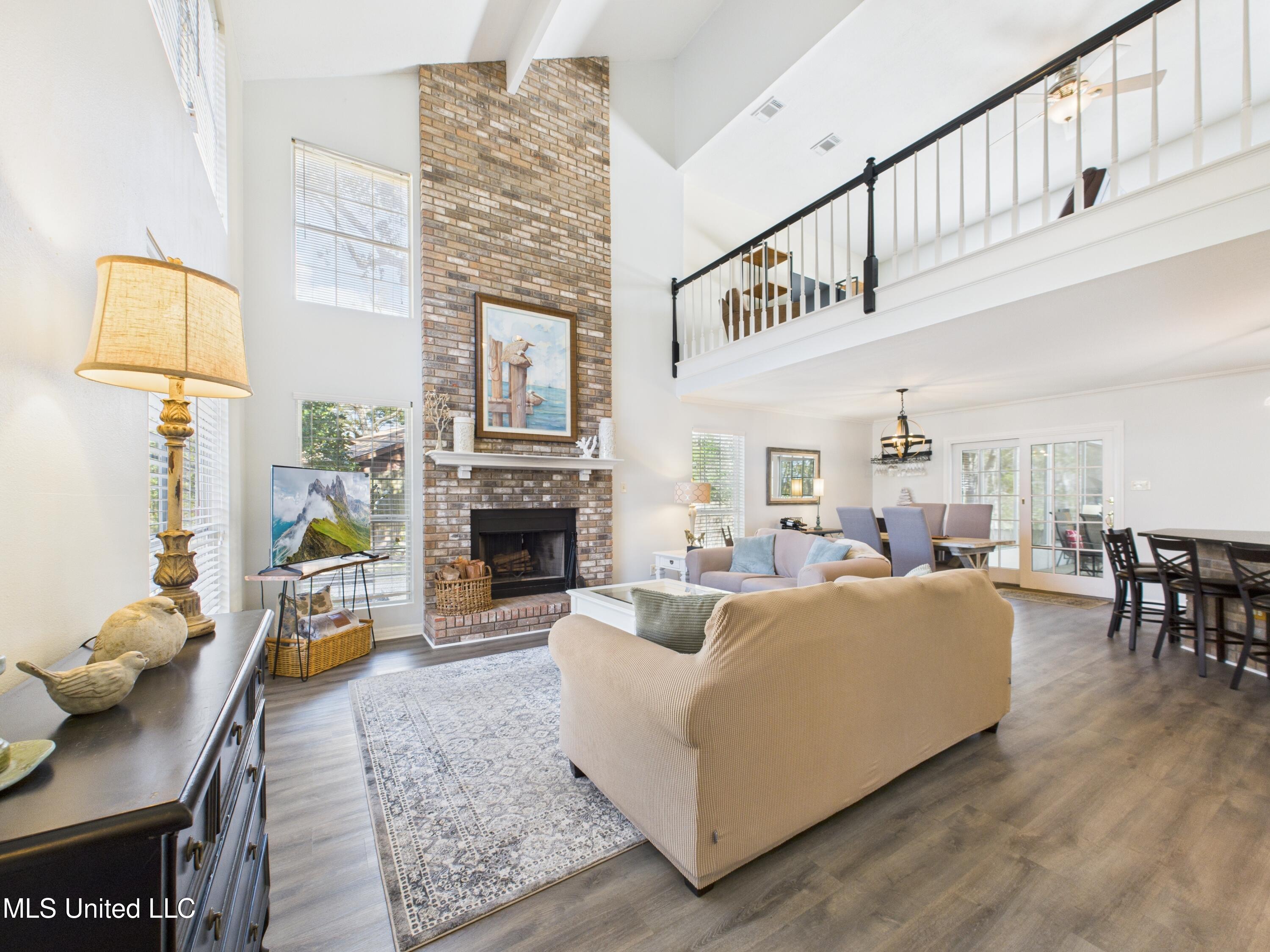 9605 Oak Crest Lane Ocean Springs, MS 39564 - Photo 7 of 39 CAM04449G0-PR0032-STILL009