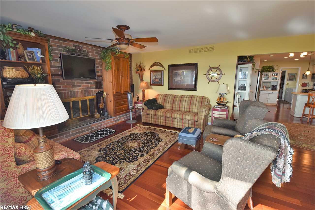 4575 Pointe Tremble Road Algonac, MI 48001 - Photo 31 of 58 50025015-30.JPG