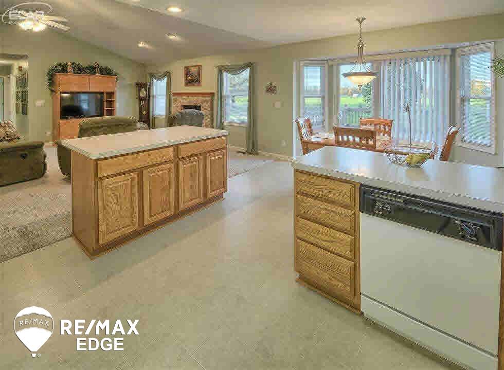 7020 Calkins Road Flint, MI 48532 - Photo 6 of 33 21232533-5.JPG