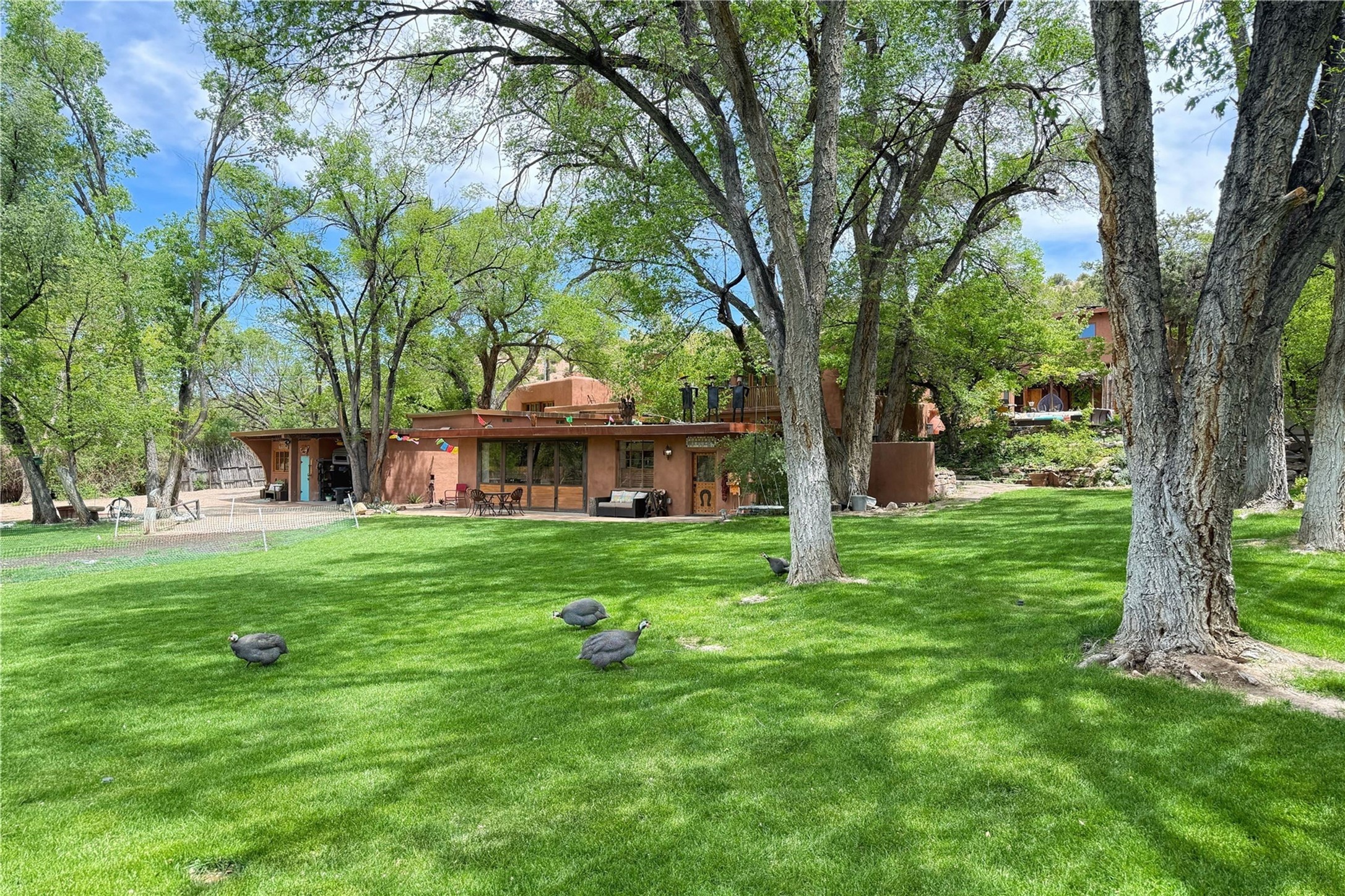 1352 Bishops Lodge Road Santa Fe, NM 87506 - Photo 2 of 66