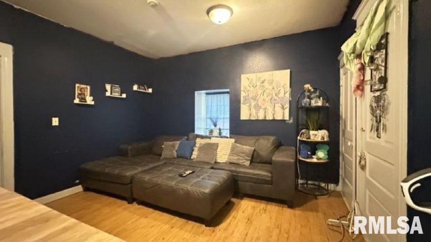 715 Spring Street Quincy, IL 62301 - Photo 6 of 10