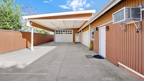 $998,000 | 716 North Harbor Boulevard, Anaheim, CA 92805