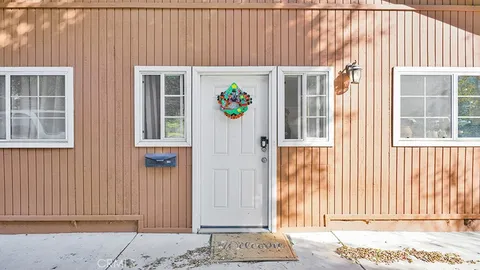 $998,000 | 716 North Harbor Boulevard, Anaheim, CA 92805