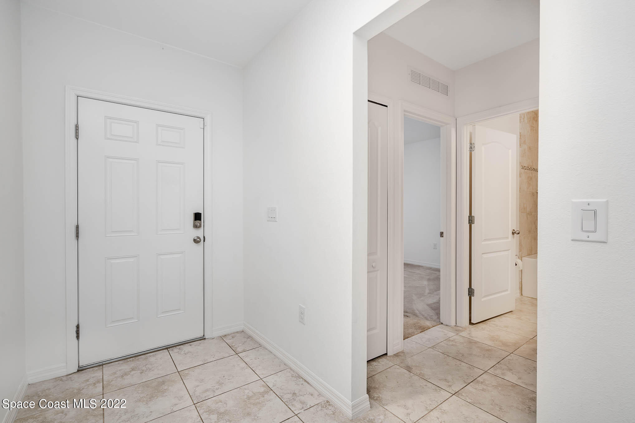 1061 Wabash Road Southeast Palm Bay, FL 32909 - Photo 9 of 22 a view of an empty room