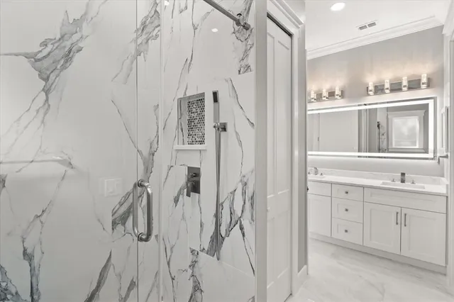 a view of a house with swimming pool