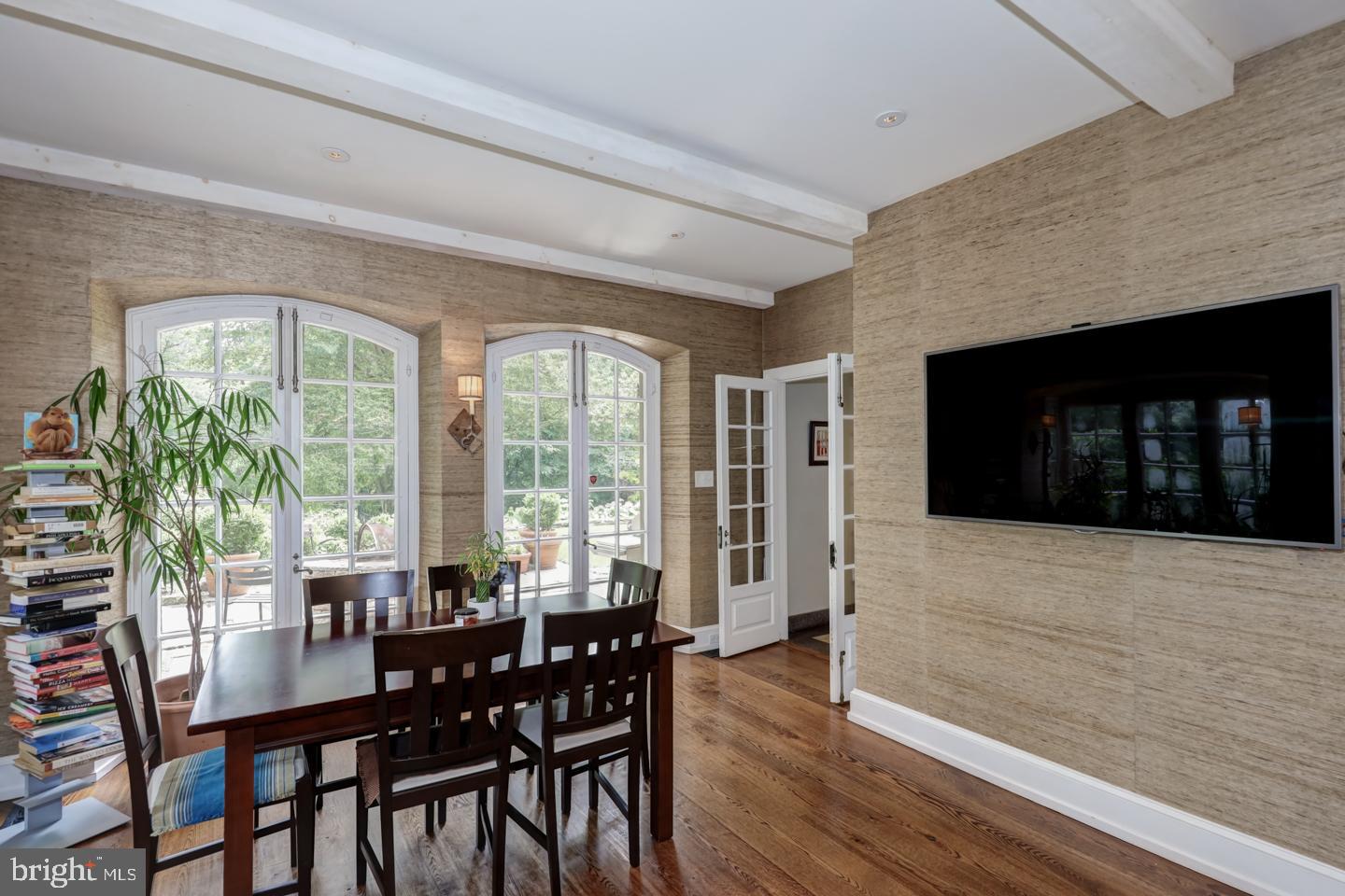 8909 Crefeld Street Philadelphia, PA 19118 - Photo 12 of 35