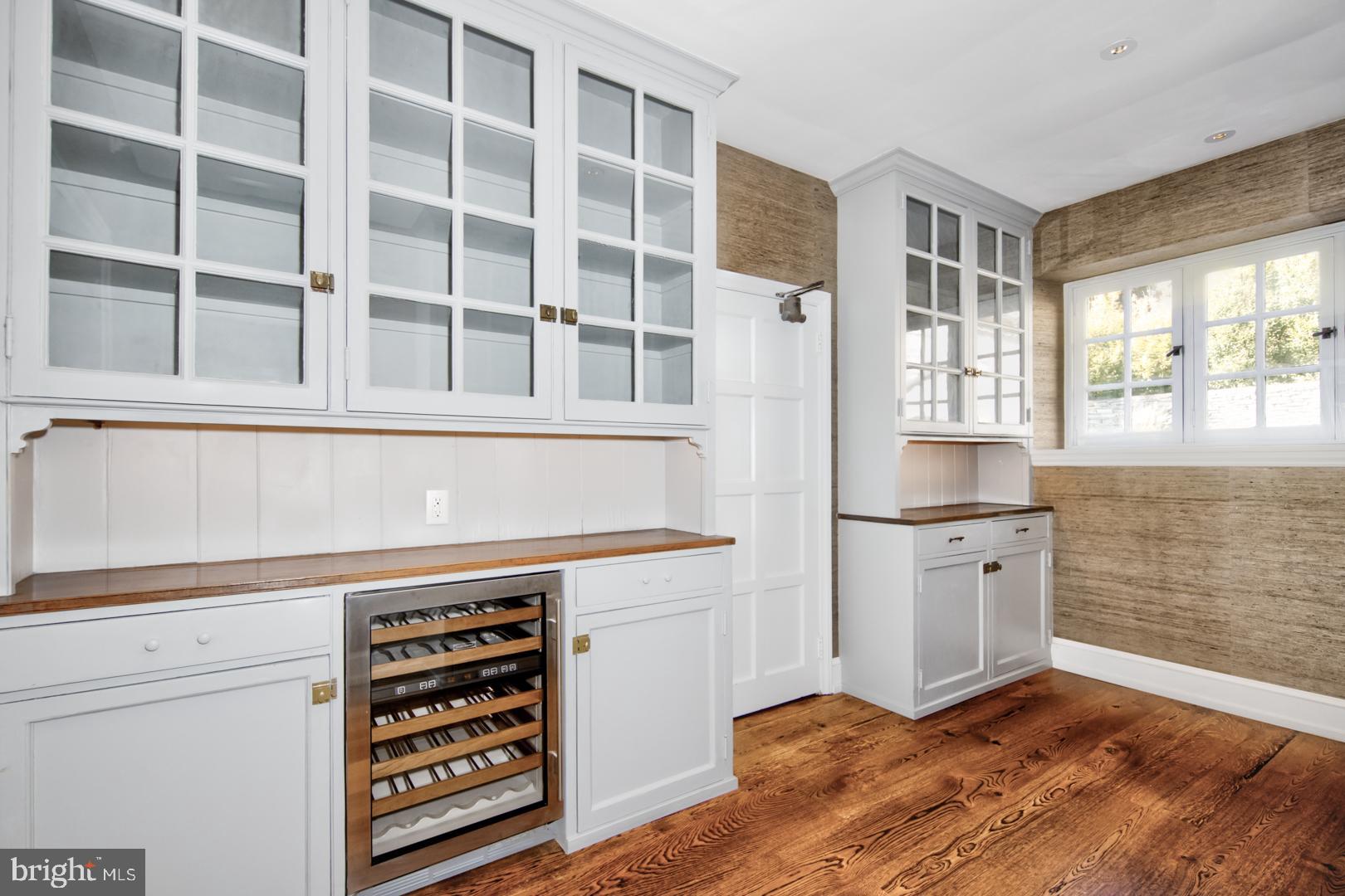 8909 Crefeld Street Philadelphia, PA 19118 - Photo 14 of 35