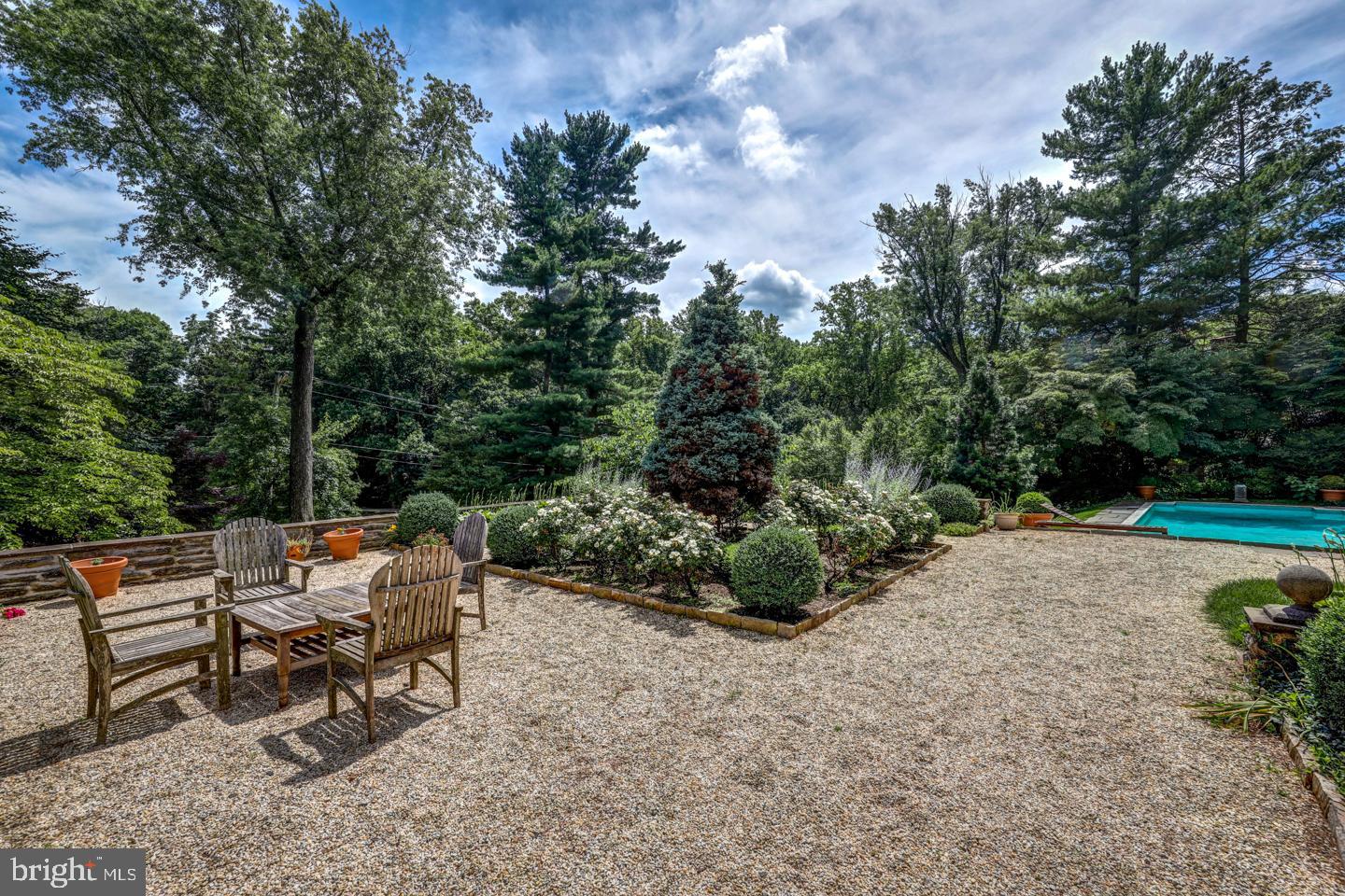 8909 Crefeld Street Philadelphia, PA 19118 - Photo 29 of 35