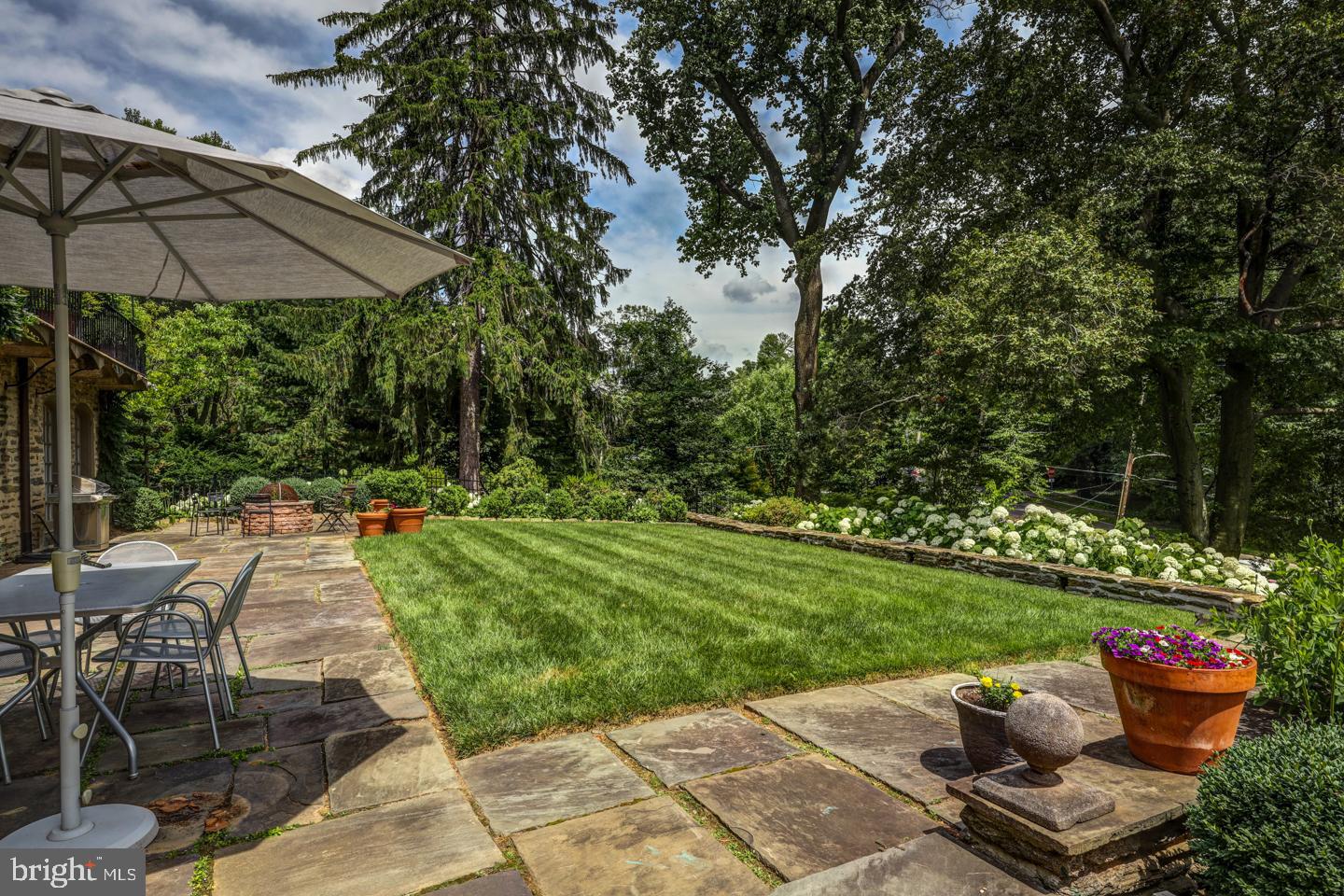 8909 Crefeld Street Philadelphia, PA 19118 - Photo 33 of 35