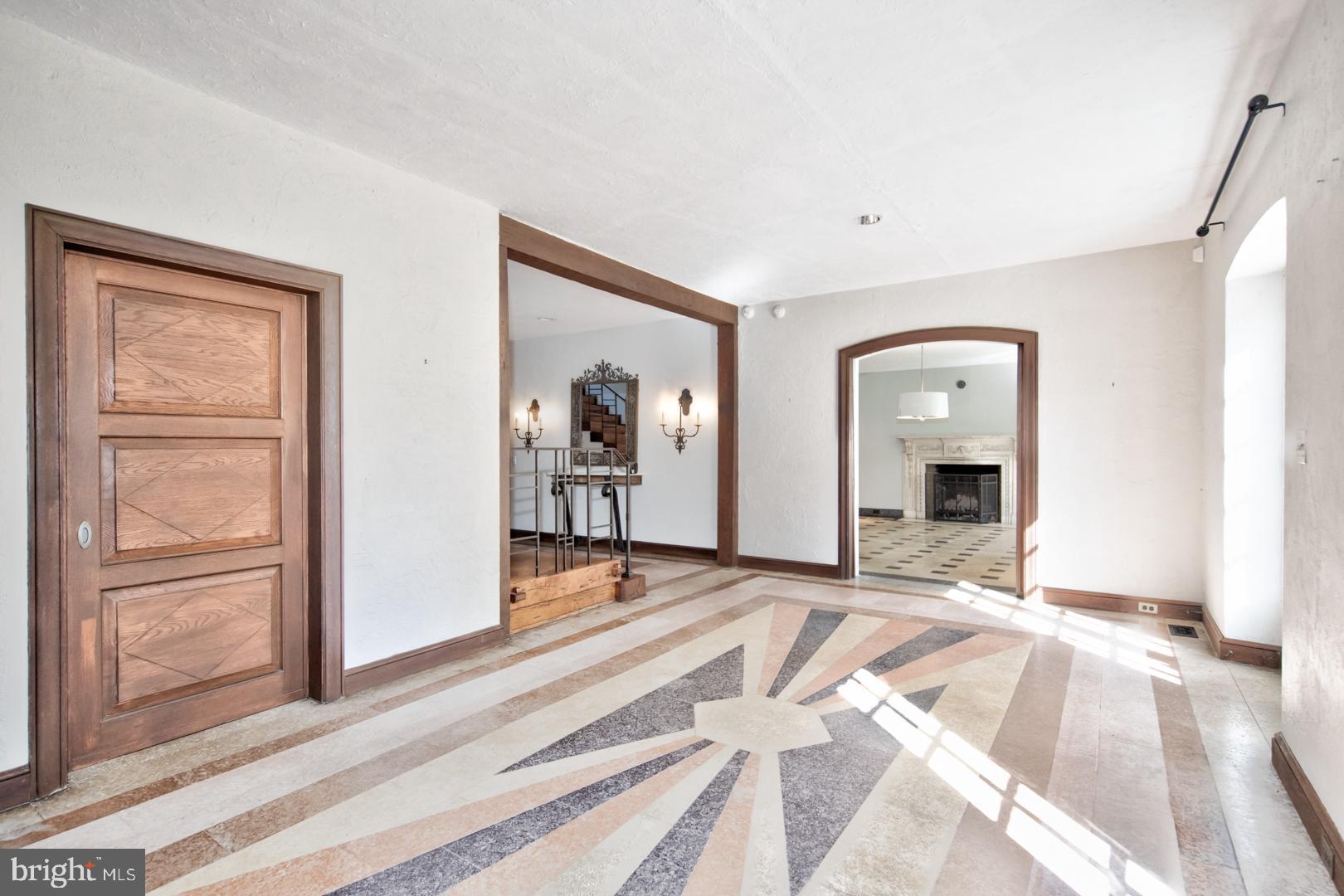 8909 Crefeld Street Philadelphia, PA 19118 - Photo 4 of 35