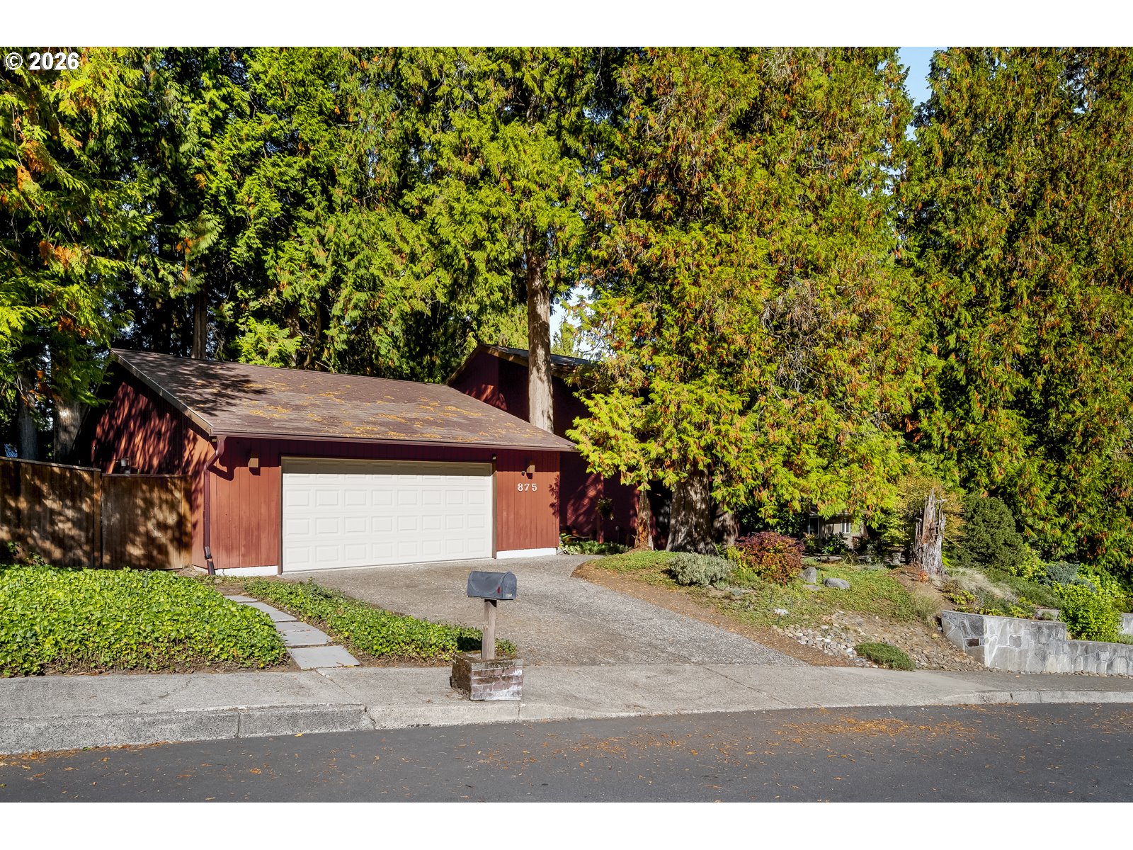 875 Southeast 25th Street Gresham, OR 97080 - Photo 47 of 48 a house view with a outdoor space