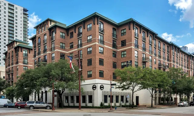 $1,740 | 500 Crawford Street, Unit 630, Houston, TX 77002