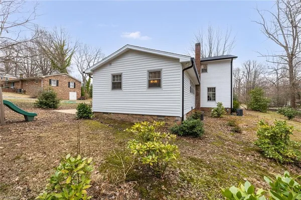 $354,900 | 2108 Meadowbrook Terrace, Reidsville, NC 27320