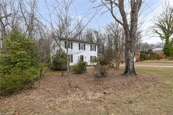 $354,900 | 2108 Meadowbrook Terrace, Reidsville, NC 27320