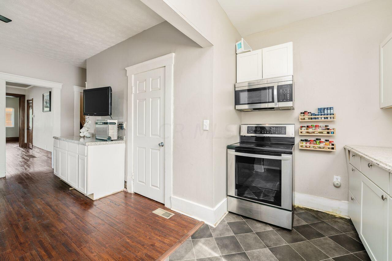 964 Lockbourne Road Columbus, OH 43206 - Photo 22 of 45