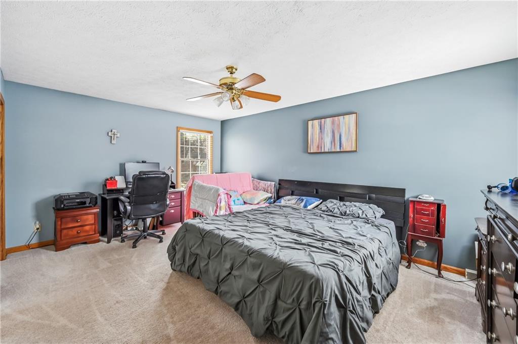 1359 Highland Road Sharon, PA 16146 - Photo 17 of 32