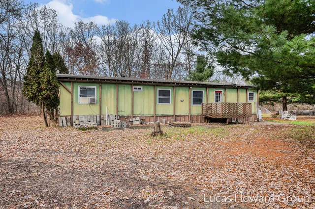 $89,900 | 8570-8578 Highway 10, Branch, MI 49402