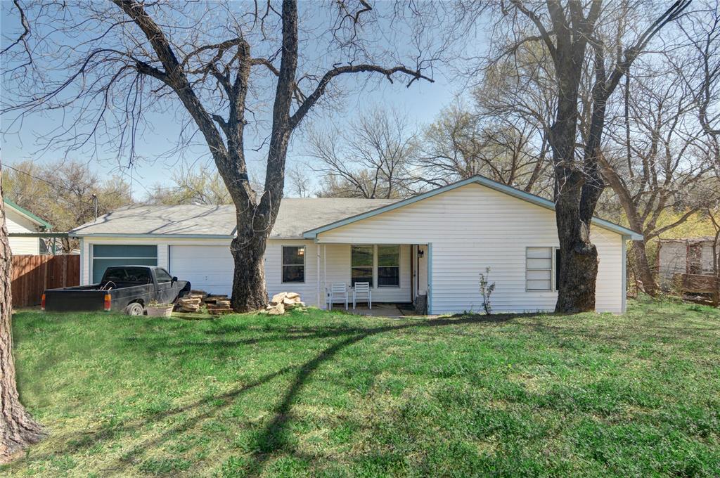 624 Alameda Road, Azle, TX 76020 Compass