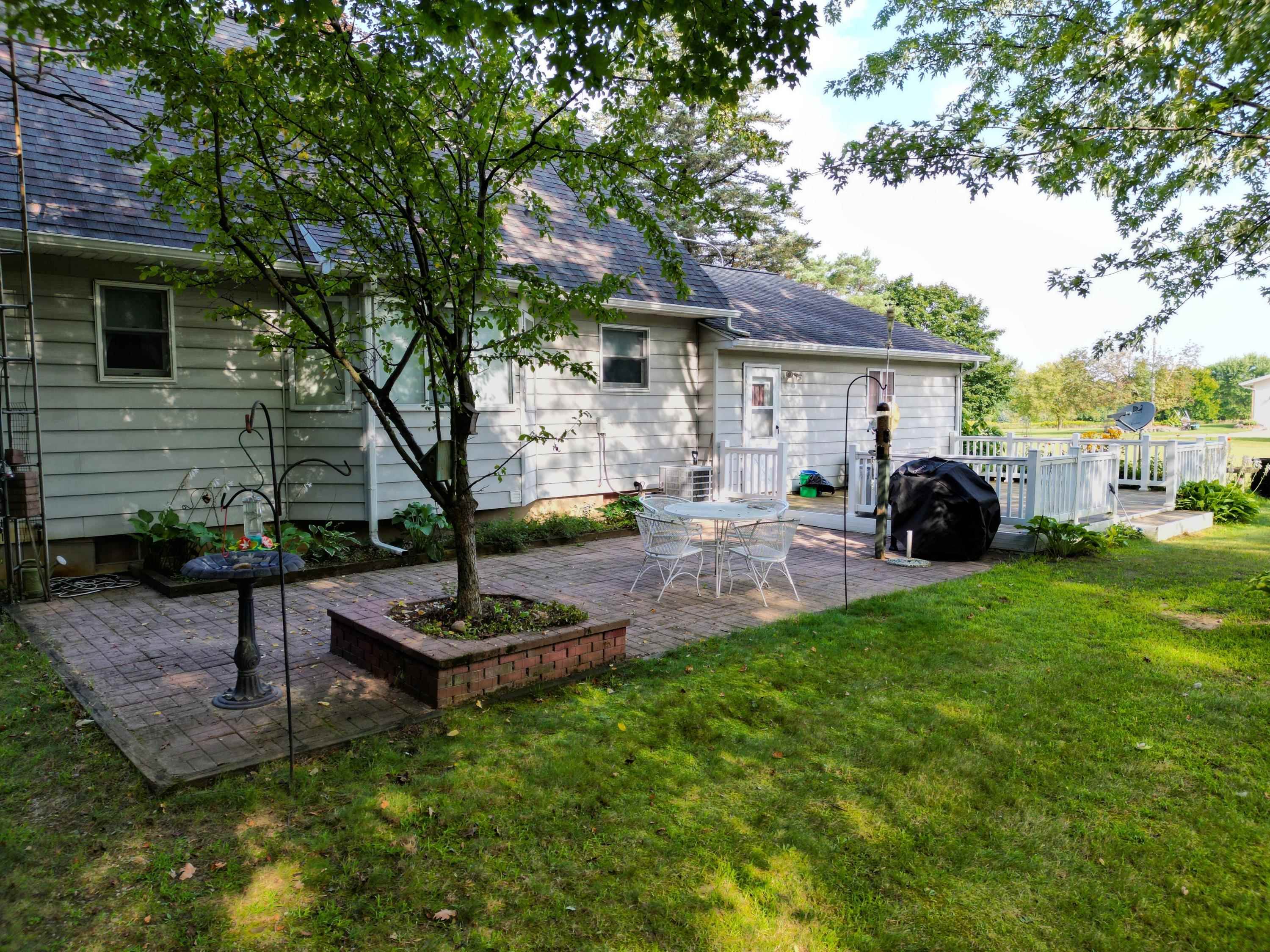 10146 Elms Road Montrose, MI 48457 - Photo 32 of 40 50153405-932d5b33-be4f-4a93-b6ff-692350dca59d.JPG